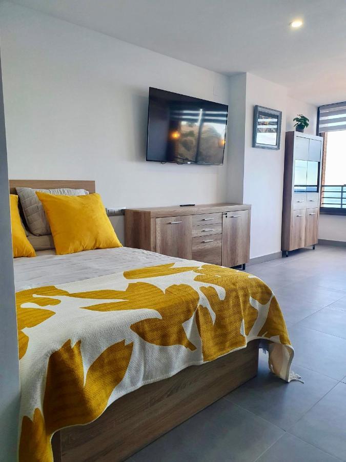 Playa Poniente Benidorm Apartment Bagian luar foto
